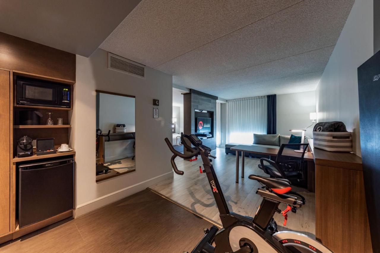 Hotel & Suites Normandin Quebec Zewnętrze zdjęcie