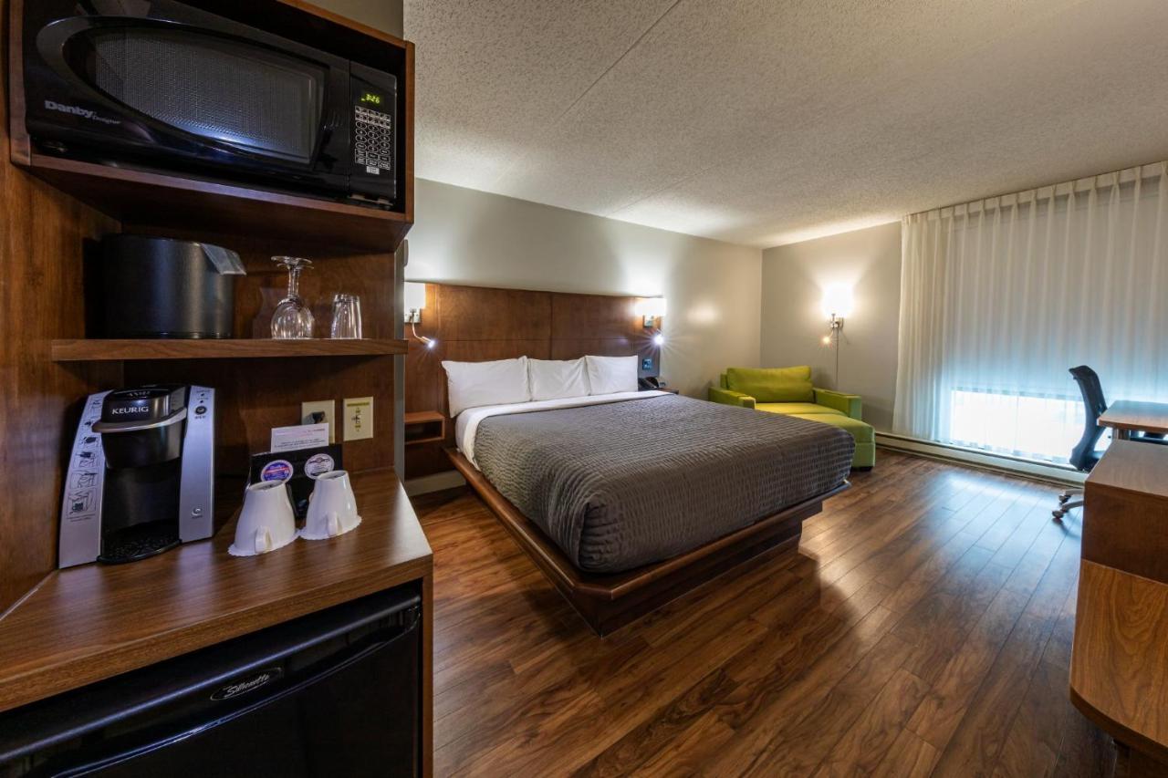 Hotel & Suites Normandin Quebec Zewnętrze zdjęcie