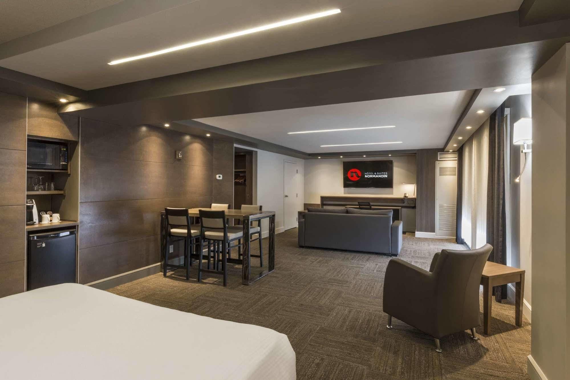 Hotel & Suites Normandin Quebec Zewnętrze zdjęcie